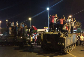 Turkey seek to crack down on last remnants of attempted military coup